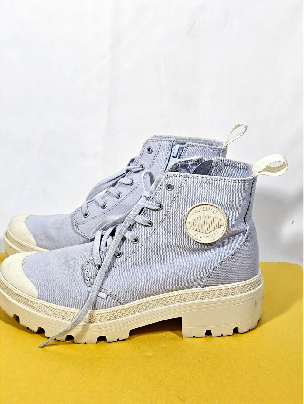Palladium Pallashock Hi Zip Canvas Boots Light Blue Women's Size US 8.5 / EUR 40